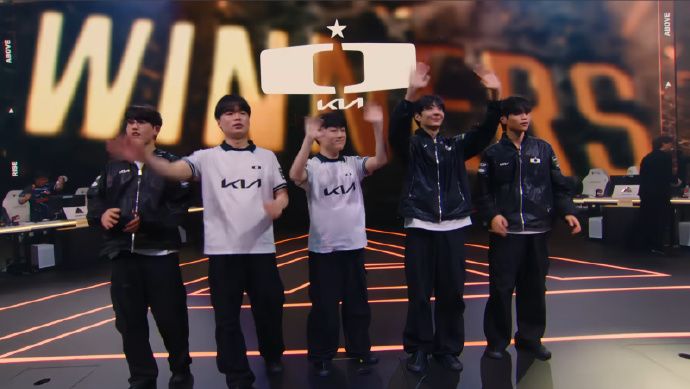许哥巴黎称王!DK横扫KC夺EWC冠军~ 2