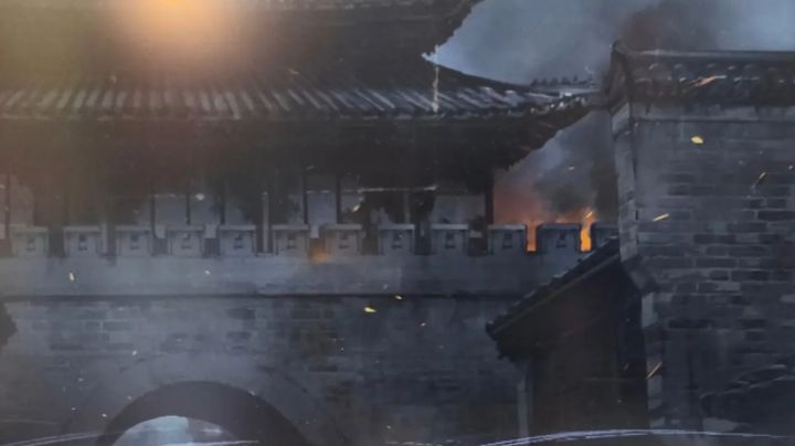 哀鸿内容爆料截图
