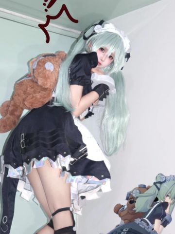 这是谁的小女仆？