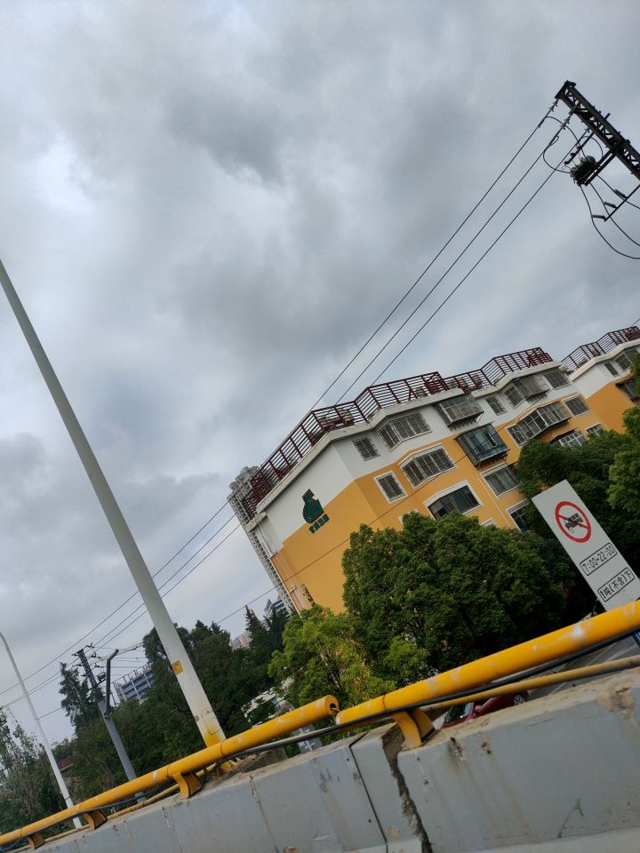 小满分享第四天
S1043 Ta说
上班打卡截图