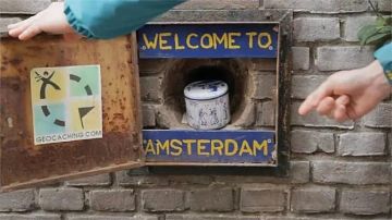 在城市里，这群人用GPS寻找宝藏