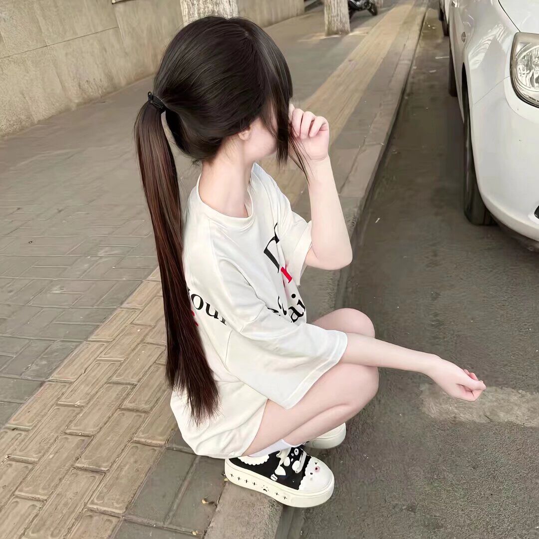 美女 1