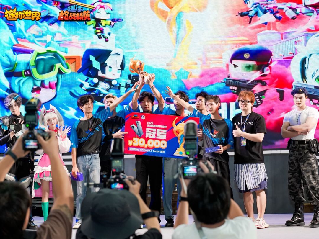 全民萌攻赛已经圆满结束,海外玩家发来祝贺 2