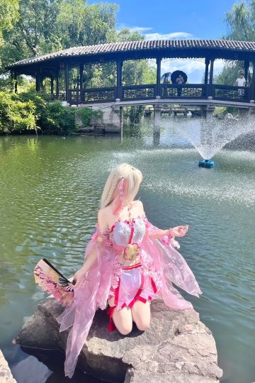永劫无间cos：河边的樱花仙女胡桃～