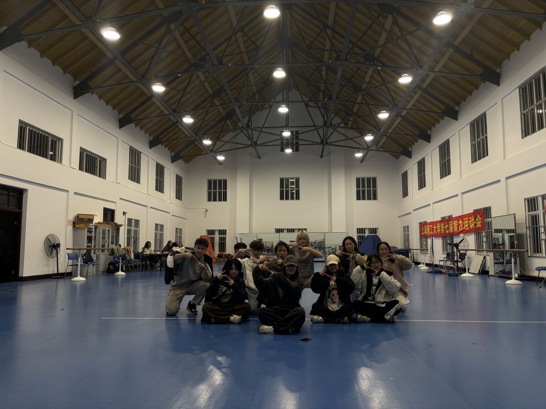 本学期hiphop团训over 2