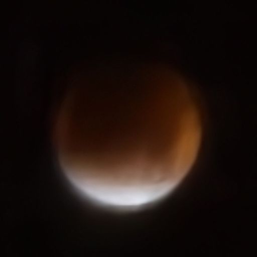 🩸🌙正在升起…… 3