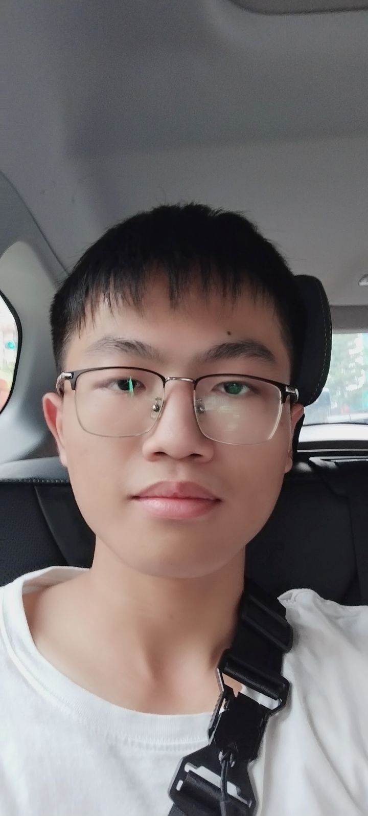 220粉露脸(截图