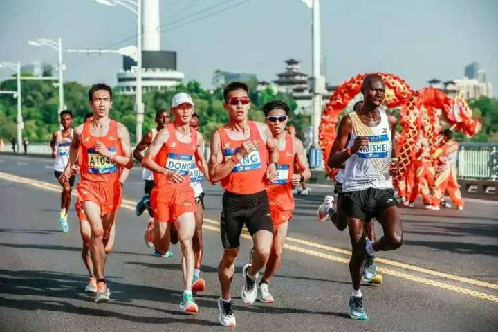 跑步耳机哪款好用?2025 年十大口碑最好跑步耳机品牌推荐截图