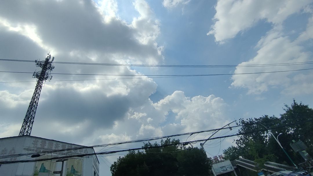 生活虽苦 但景自美 11