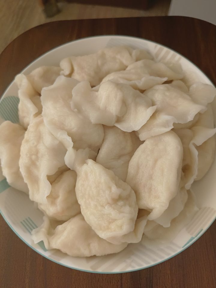 首次尝试白菜白萝卜胡萝卜鸡蛋馅饺子截图