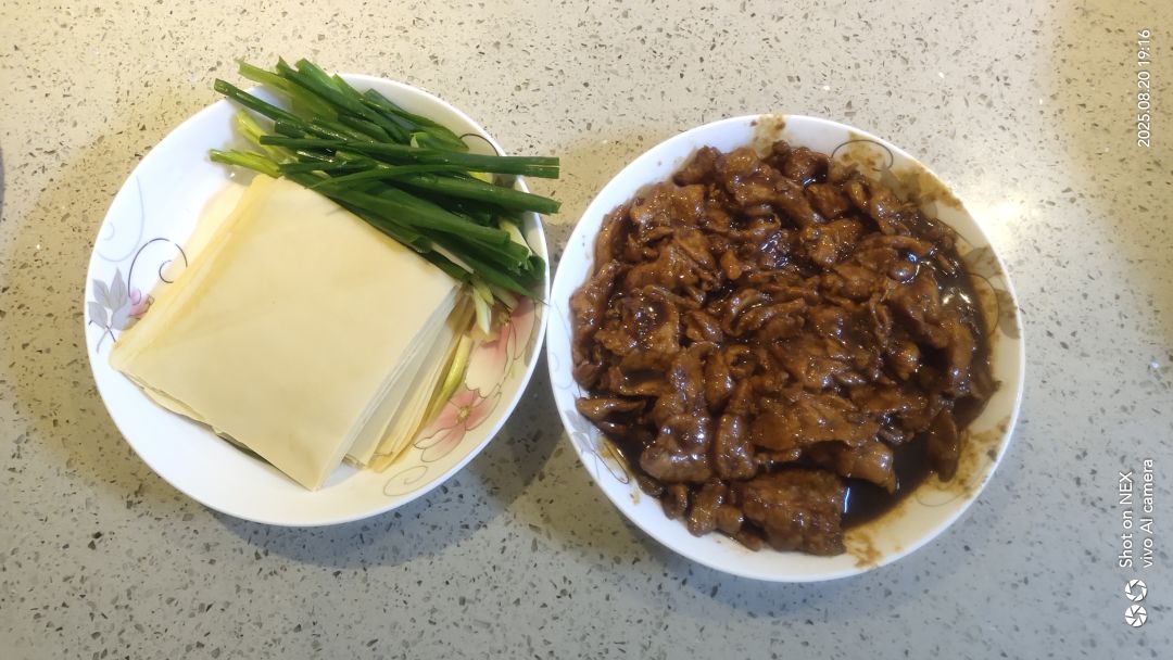 京酱肉丝?京酱肉片! 1