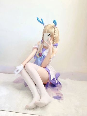 变成小鹿闯进你梦里~