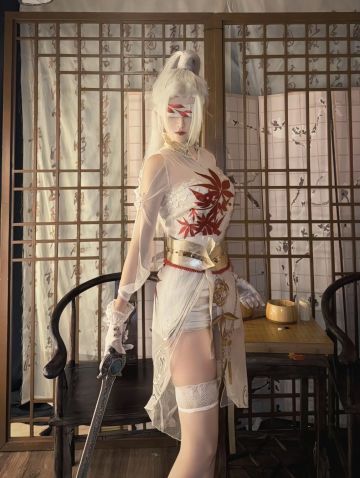 以为我蒙着眼睛就看不到你吗