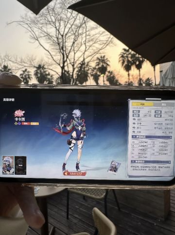 这个新出的二次元卡牌建模太那个了吧！！！