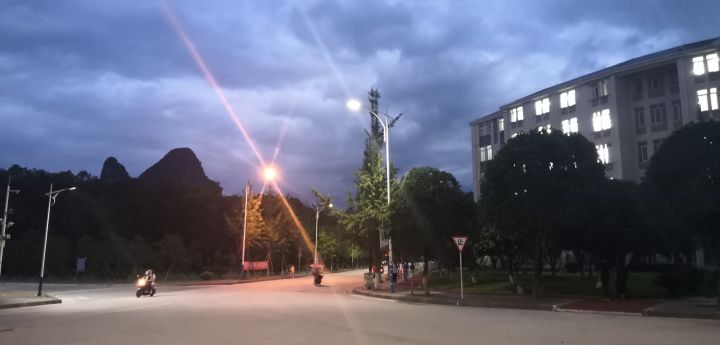 旧景非故人截图