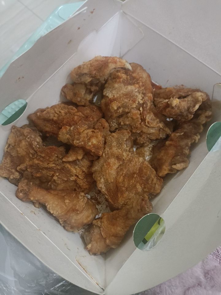 大佬们,周车抢不到座位啊截图