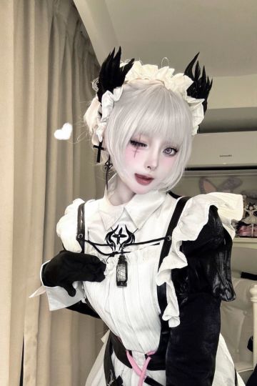 奶凶奶凶的小鸟酱~