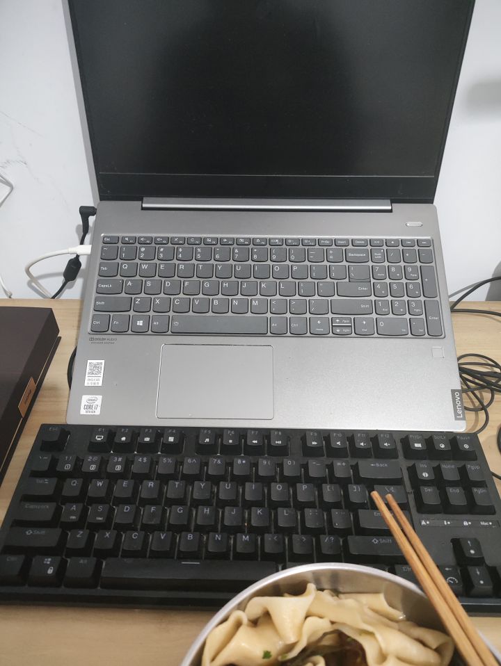 假日分享-第一天截图