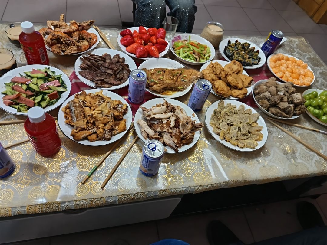 祝大家除夕快乐,新年快乐 1