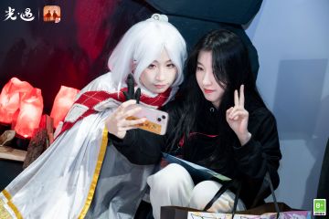 萤火相约 精彩定格丨《光·遇》x 萤火虫活动第一日返图