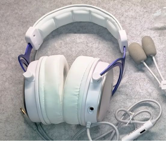找副戴着舒服、音质又好的耳机?我推荐这款 1