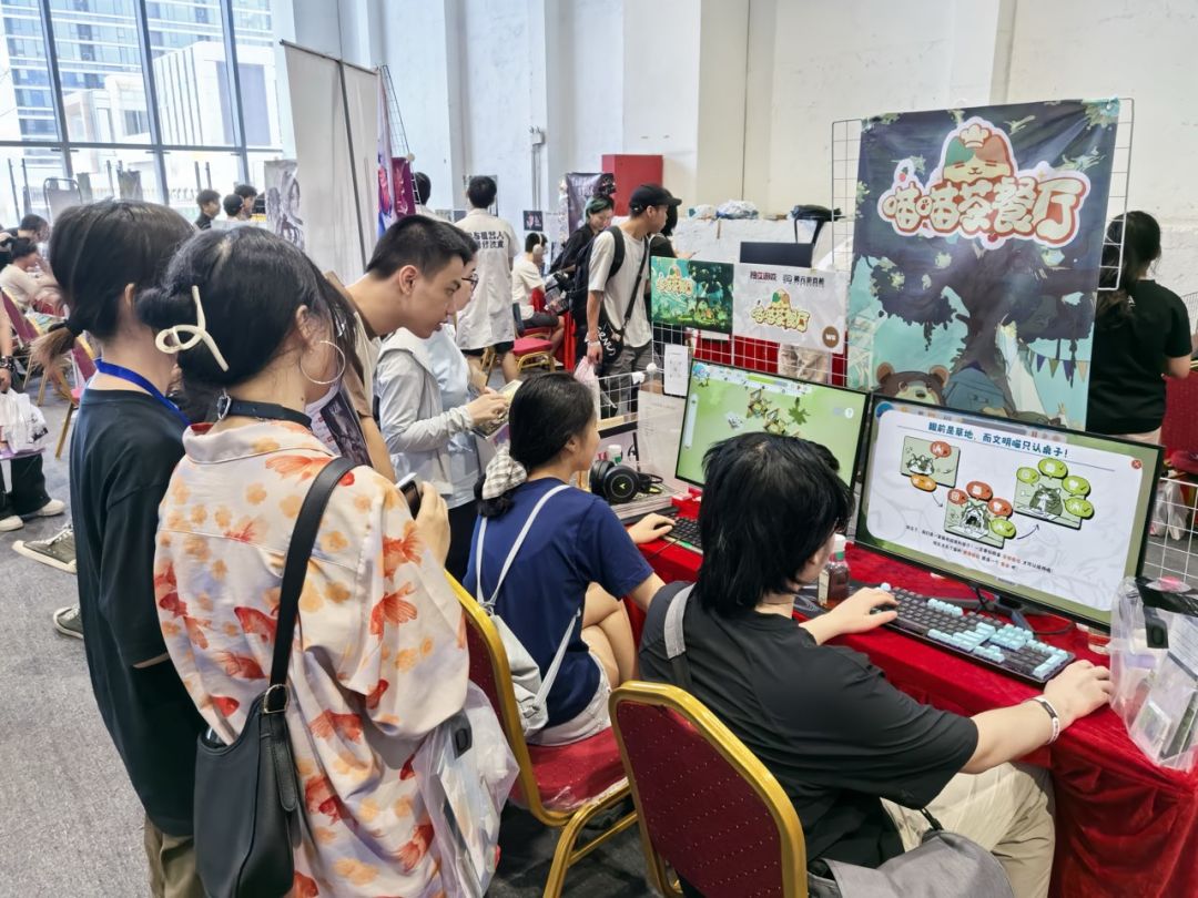 展会结束,猫咪营业不停! 3