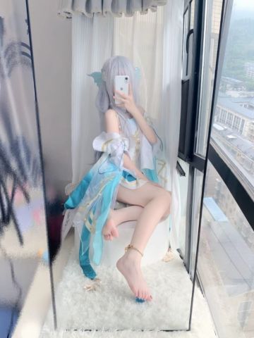 小青龙盯上你咯~