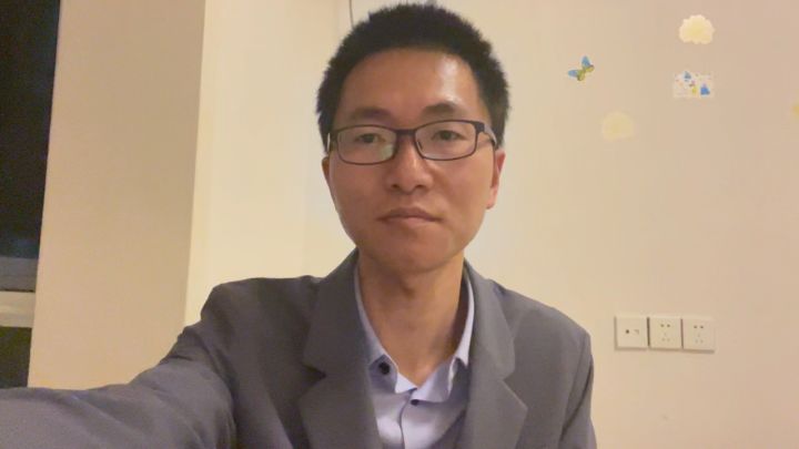 从零开始学英语:自学新概念英语第一册第1-2课截图