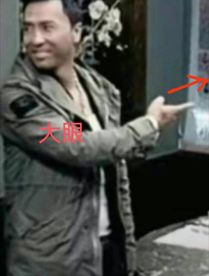 你们还不是屁颠颠的上线领邮件抽卡
大眼狠狠拿捏截图