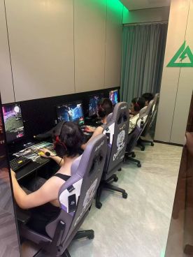 福建欢鹿连锁网咖用的耳机究竟是什么样的? 3