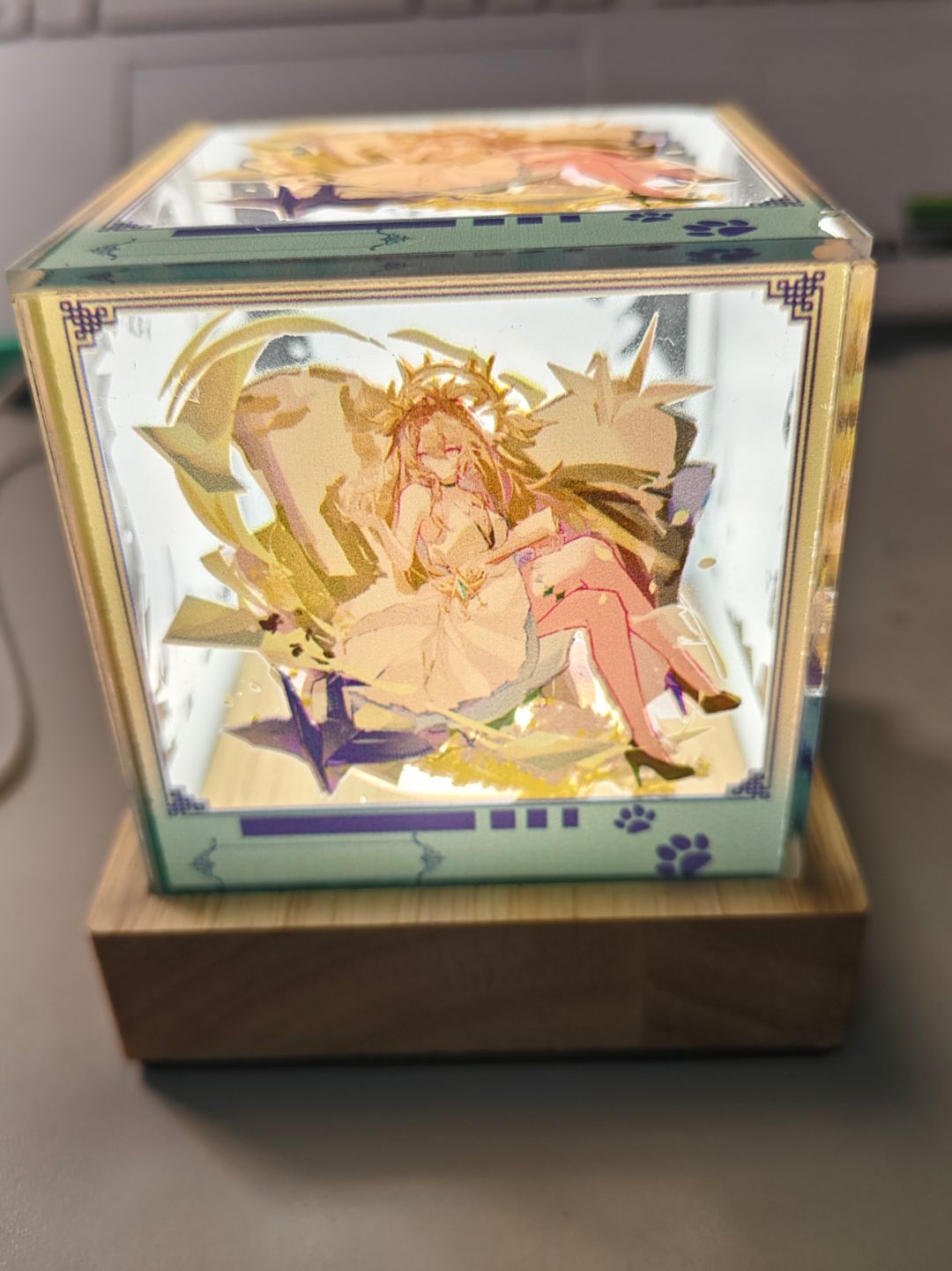 有人懂收到家族新品周边的救赎感嘛 1