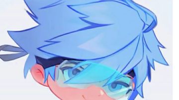 这个游戏的刚枪手法，有很多比如近战的时用到跳枪，闪镜。