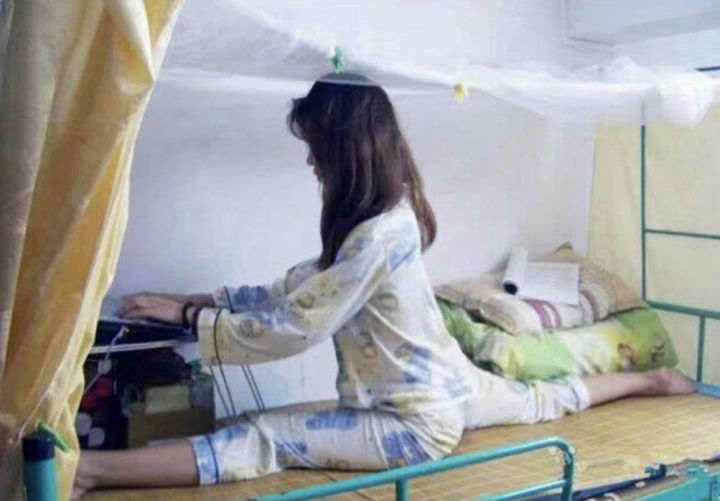 美女和我一起打金 热血江湖独步武林手游版截图