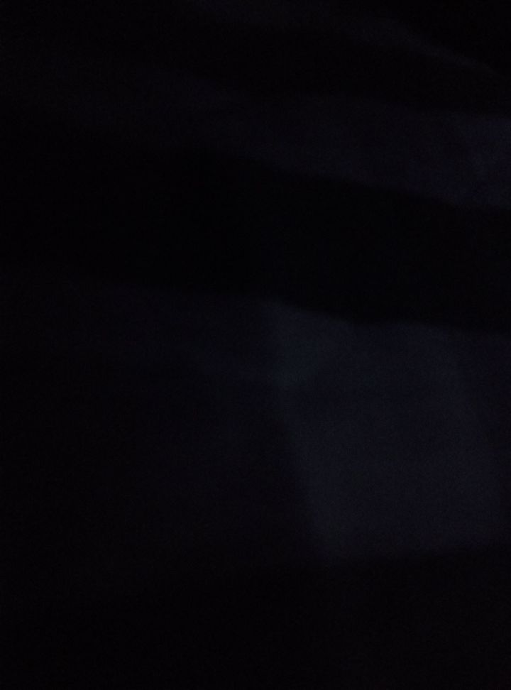 为什么我现在登陆一直闪退?截图