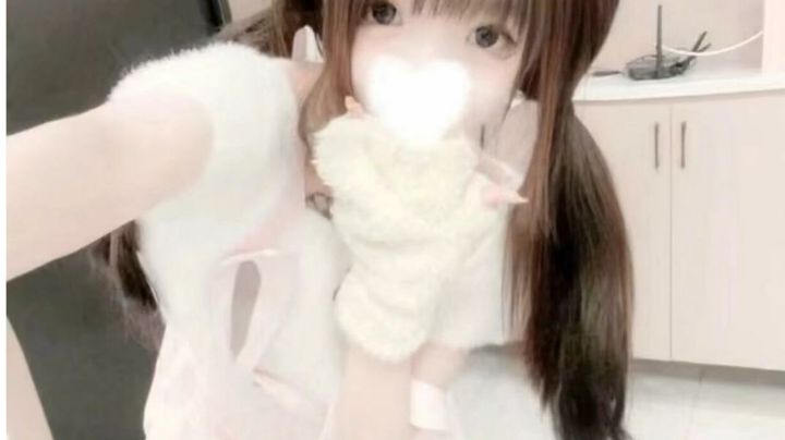我姐姐制裁哪个口嗨的人发了个招募他就直接骂我然后把他打服了截图