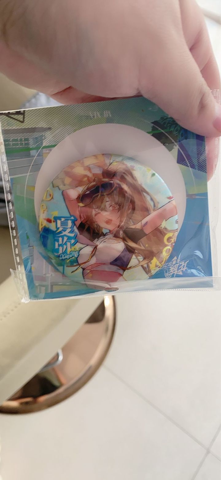 抽中的也是到了 #龙族卡塞尔之门半周年截图