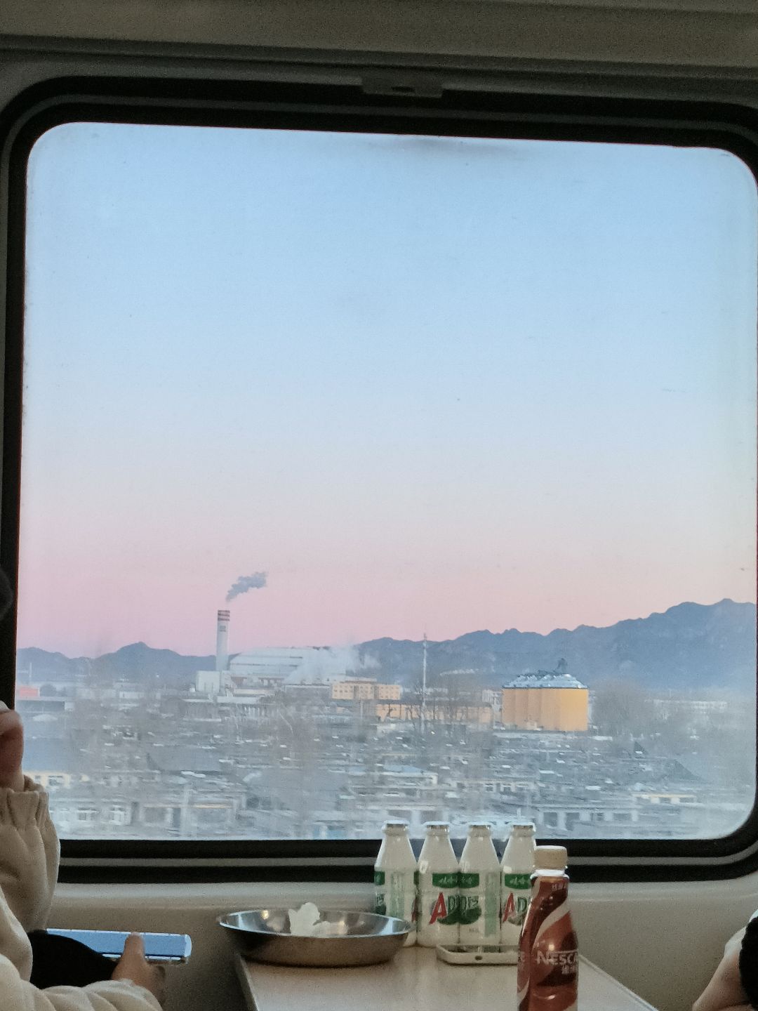 给三三、彪和巴巴 1