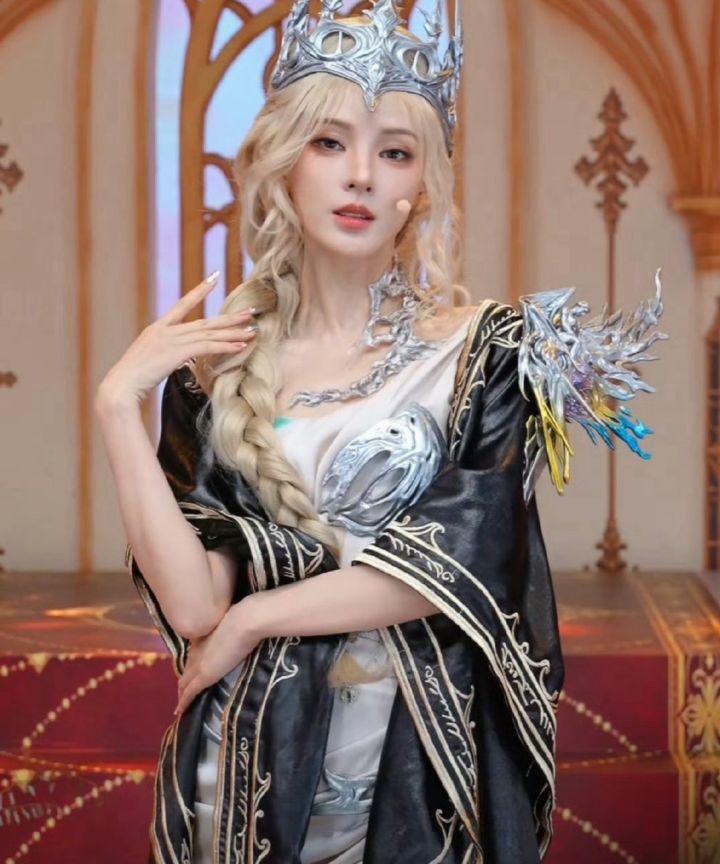 紧急致歉滑跪了!美术调整翻车补偿十连抽截图