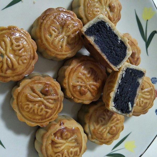 #晒月饼赢钻石最爱吃的豆沙馅,嘿嘿截图