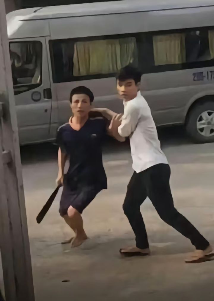 新人第一次玩,现在什么流派厉害呀截图