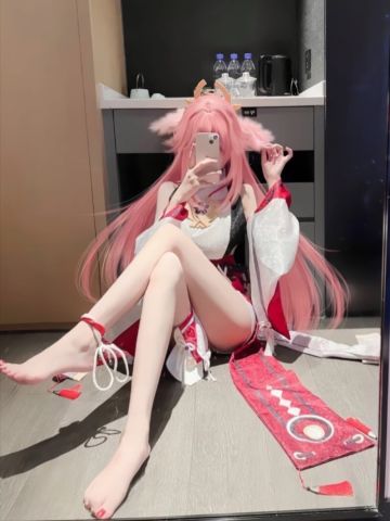 臣服在我的脚下吧~