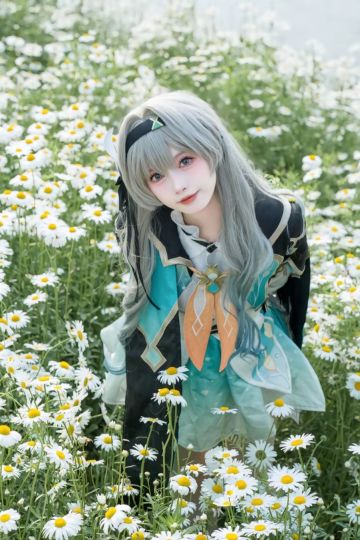 我..我一直都在...