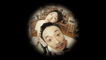 起初我们只是去了一所学校