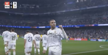 FC卡面故事|姆巴佩西甲闪耀：皇马生涯里程碑时刻（上）