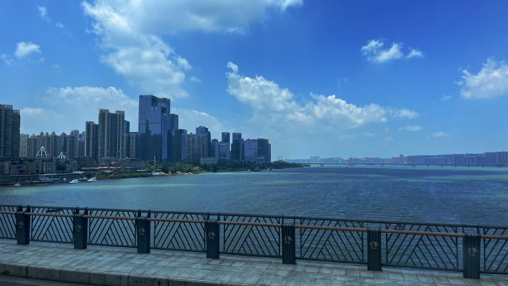 累咯想静静截图