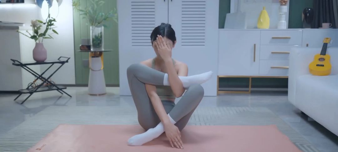 完蛋！我被美女包围了！兑换码 2