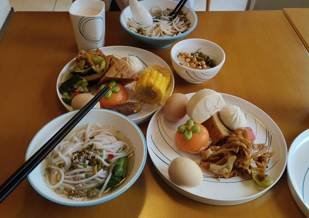 这是…早餐? 1