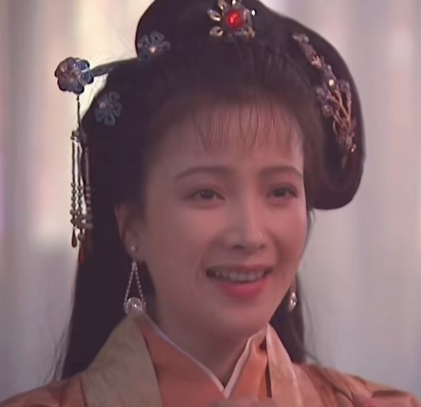 问下宠物年兽福牛机关狗机械女仆怎么获得?截图