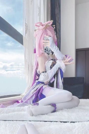 符玄小小的 说话冷冷的~