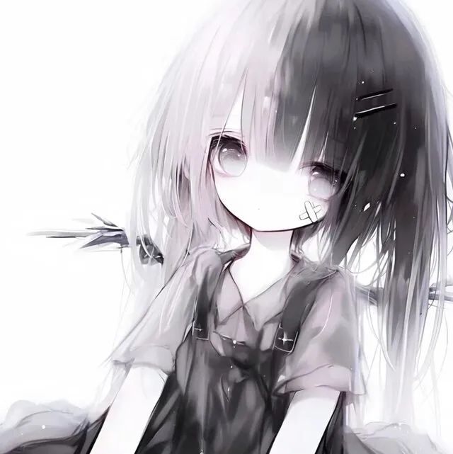 在相册里吃灰的头像 1
